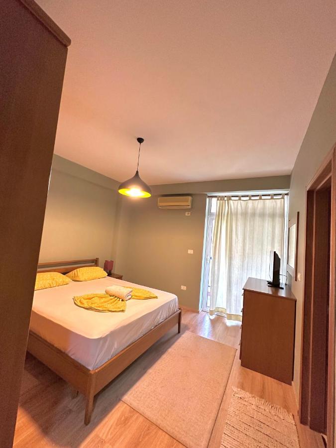 Central Inn Home Tirana Exterior foto